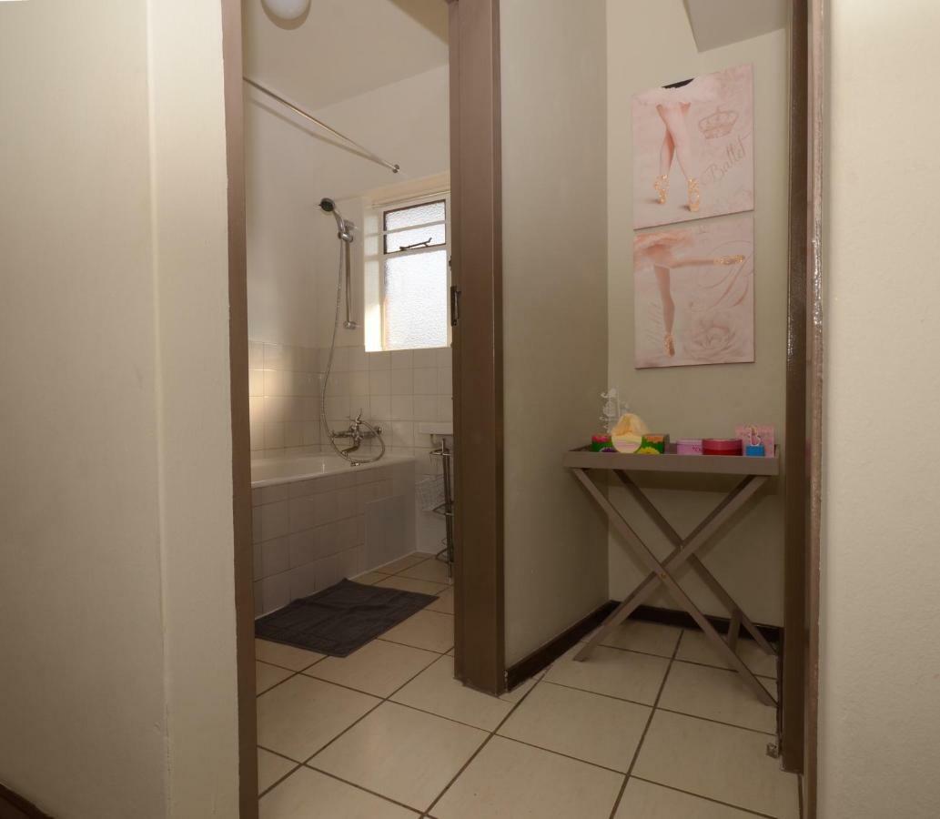 Libem Lodge 2 Edenvale Kültér fotó